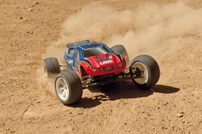 LRP S10 Blast 2 TX RTR - 1/10 Truggy s 2,4GHz RC soupravou