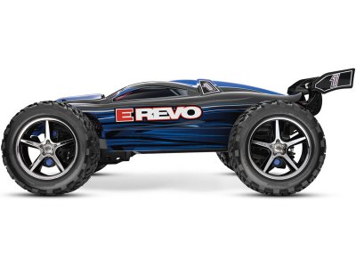 Traxxas E-Revo 1:10 TQi RTR bez karosérie a aku.