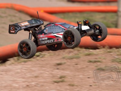 TROPHY 3,5 Buggy RTR s 2,4GHz RC soupravou