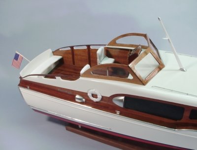 1954 Chris-Craft Commander rychlý člun 914mm