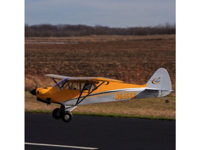 Hangar 9 Carbon Cub 2.3m ARF