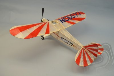 Piper "Clip Wing" Cub 762mm laser. vyřezávaný