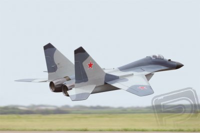 BH153 Mig-29 1420mm pro 2 dmychadla 90mm