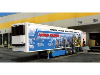 Italeri 3904 Reefer trailer 1/