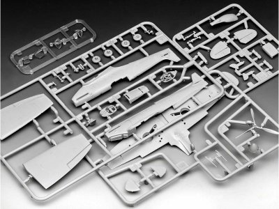 Revell 03953 Spitfire 1/72