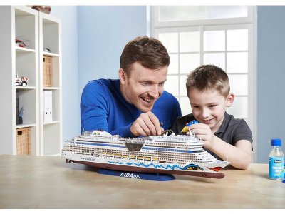 Revell 05230 AIDAblu 1/400