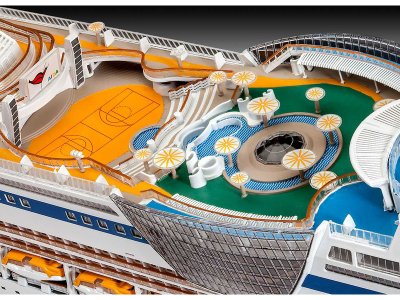 Revell 05230 AIDAblu 1/400