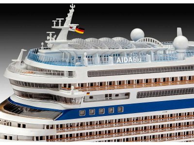 Revell 05230 AIDAblu 1/400