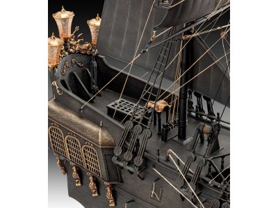 Revell 05699 Černá Perla 1:72