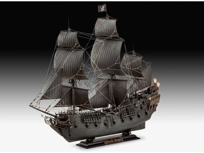 Revell 05699 Černá Perla 1:72
