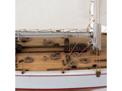 AMATI Rainbow plachetnice 1934 1:80 kit