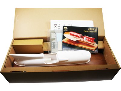 AMATI Arno XI Racer závodní člun 1960 1:8 kit
