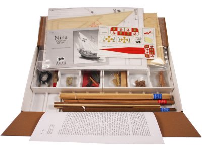 AMATI Nina karavela 1492 1:65 kit