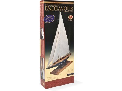 AMATI Endeavour plachetnice 1934 1:35 kit