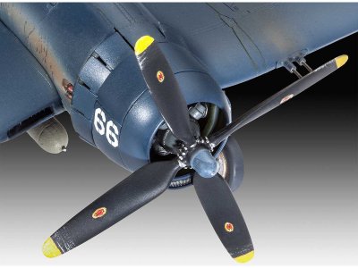 Revell 03955 F4U-4 Corsair 1/72