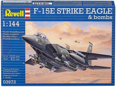 Revell F-15E Strike Eagle s bombami 1:144