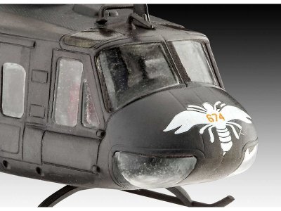 Revell 04983 Bell UH-1H 1:100