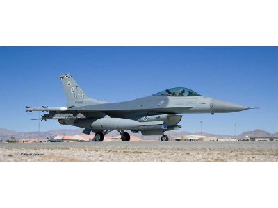 Revell Model Set F-16C USAF (1:144) sada