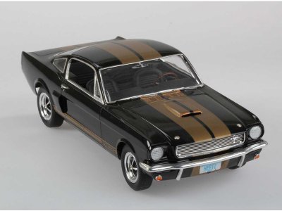 Revell Shelby Mustang GT 350 (1:24) sada