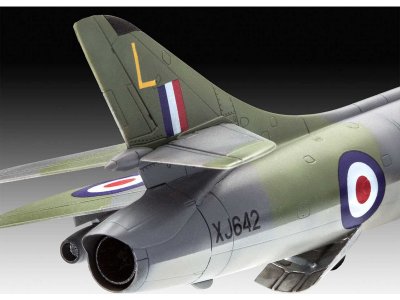 Revell 03908 Hawker Hunter