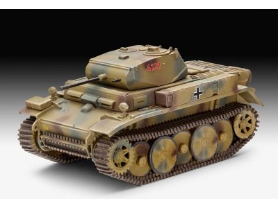 Revell 03266 Luchs 1:72