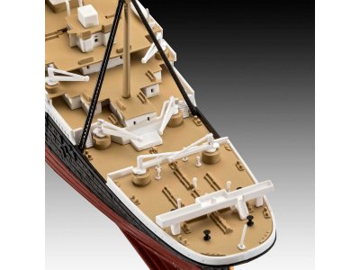 Revell 05498 RMS Titanic 1:600