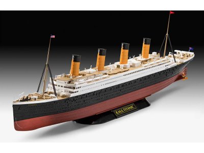 Revell 05498 RMS Titanic 1:600