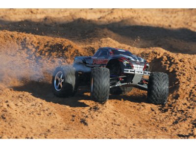 Traxxas Nitro T-Maxx 3.3 1:8 TQi Bluetooth RTR černý