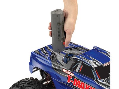 Traxxas Nitro T-Maxx 3.3 1:8 TQi Bluetooth RTR červený