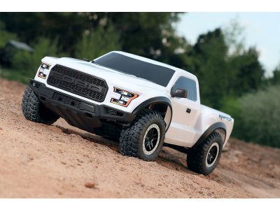 Traxxas Ford F-150 SVT Raptor 2017 1:10 RTR Fox