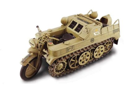 Italeri 7404 HK 101 Kettenkrad