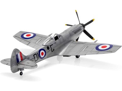 Airfix 05135 Spitfire FR MkXIV