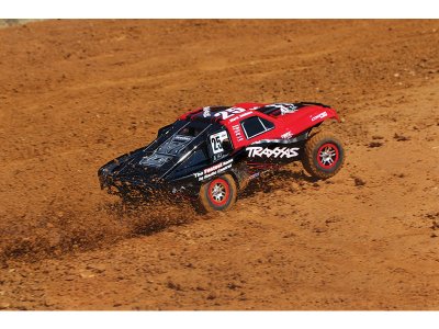 Traxxas Nitro Slayer 1:8 TQi RTR červený