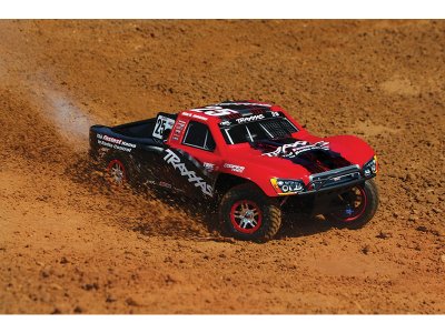 Traxxas Nitro Slayer 1:8 TQi RTR červený