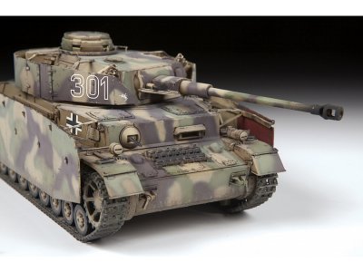 Zvezda 3674 Panzer IV G 1:35