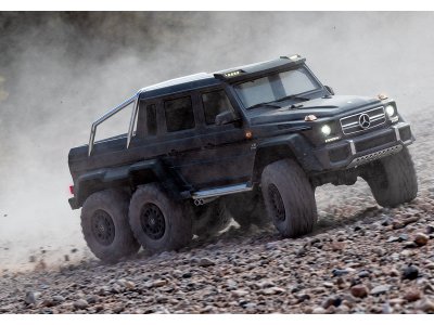 Traxxas TRX-6 Mercedes G 63 6x6 1:10 TQi RTR tmavě šedá metalíza