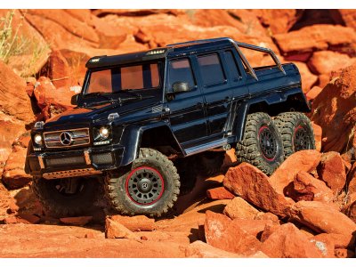 Traxxas TRX-6 Mercedes G 63 6x6 1:10 TQi RTR tmavě šedá metalíza
