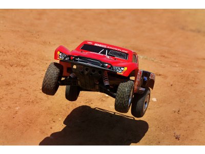 Traxxas Slash 1:10 RTR Hawaiian