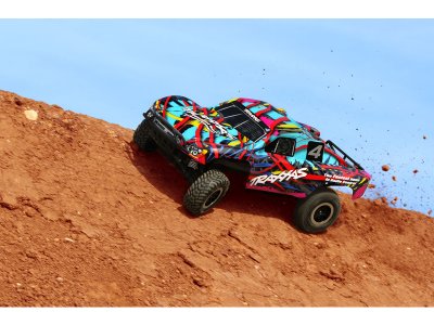 Traxxas Slash 1:10 RTR černý