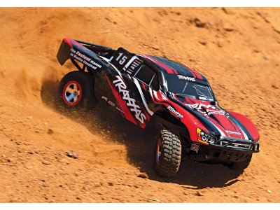 Traxxas Slash 1:10 RTR černý