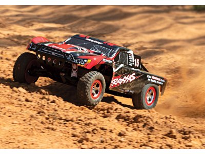 Traxxas Slash 1:10 RTR červený