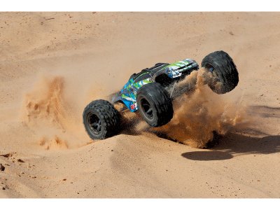 Traxxas E-Revo 1:8 VXL RTR fialové