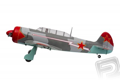 Yak-11 1450mm ARF Kamuflážní