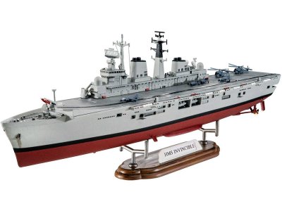 Revell 65172  set HMS Invincib