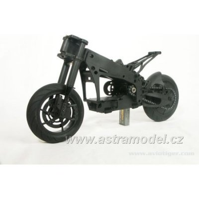 Motorka M5 Race ARR