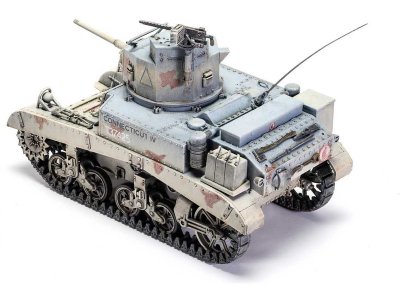 Airfix M3 Stuart, Honey (British Version) (1:35)