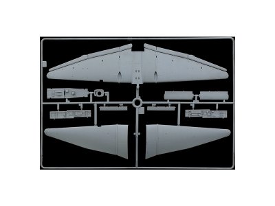 Italeri 2709 JU 87D-5 STUKA 1: