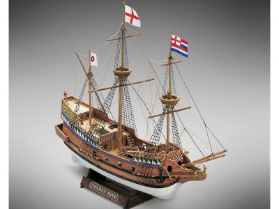 MINI MAMOLI Golden Hind 1:110 kit