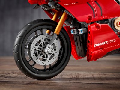 LEGO Technic - Ducati Panigale V4 R