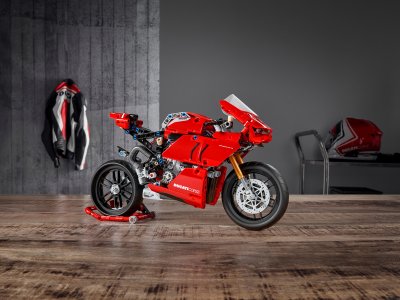 LEGO Technic - Ducati Panigale V4 R